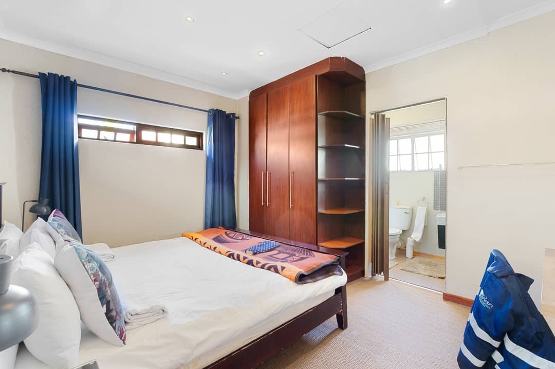 Downstairs 1 Bedroom Apartment